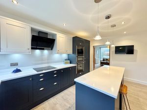 Photo 24- click for photo gallery